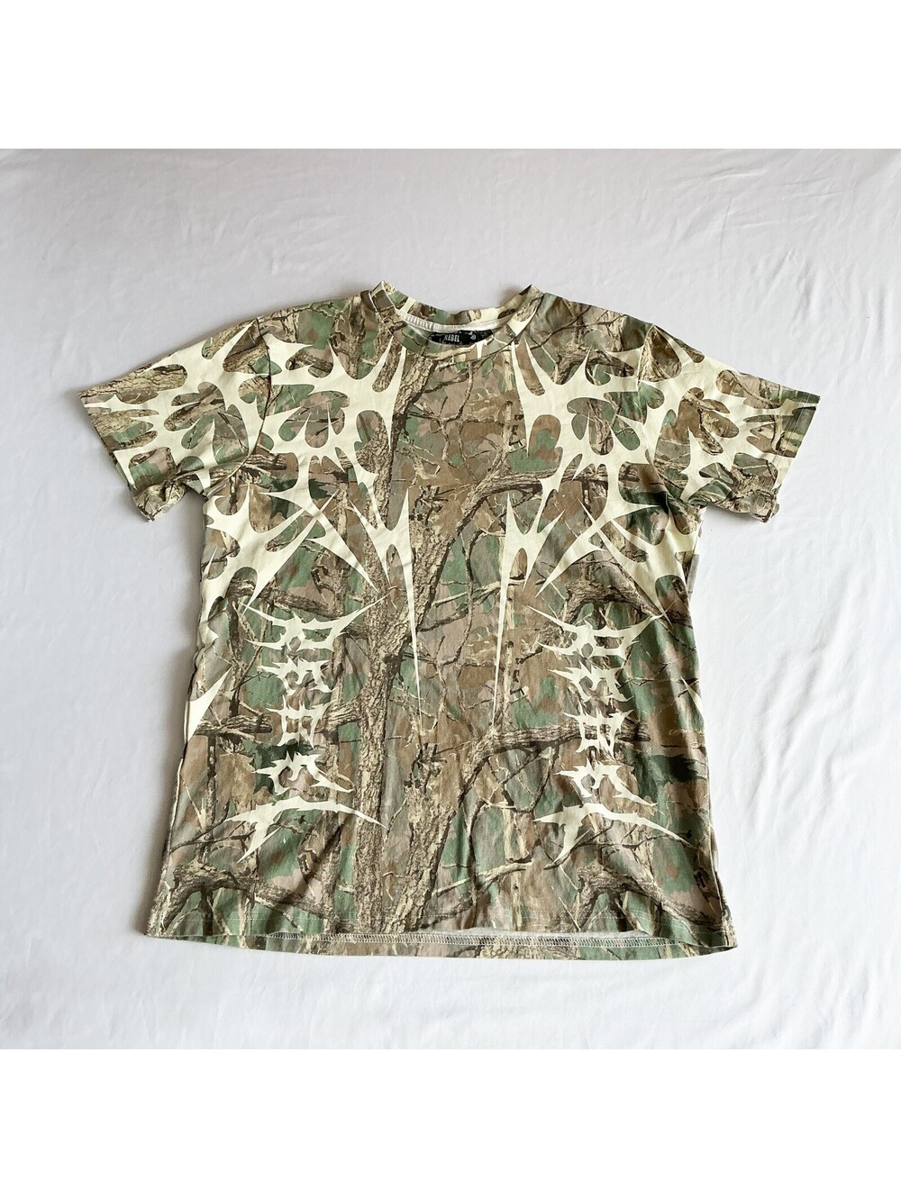 Rebel Vengeance Men’s Realtree Camo Graphic Hunting T-Shirt Short Sleeve Large
